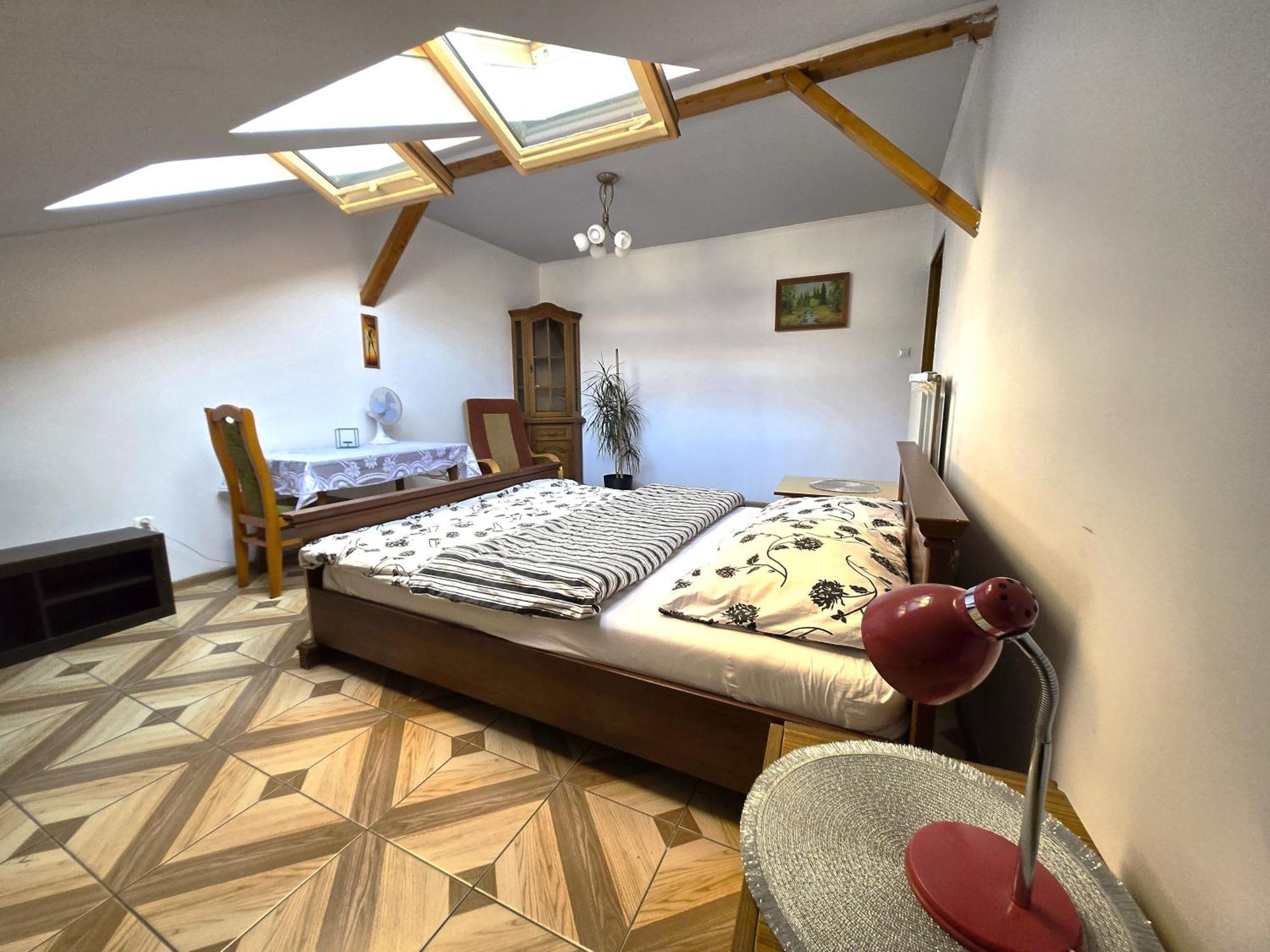Old Town Homestay *